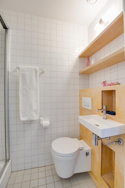 Short Group Houthavens Serviced Apartamento *